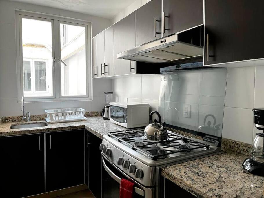 Condesa Residence Campeche 9 Comfortable 2 Bedroom, 1 Bath Retreat Featuring Generous Spaces مدينة مكسيكو المظهر الخارجي الصورة